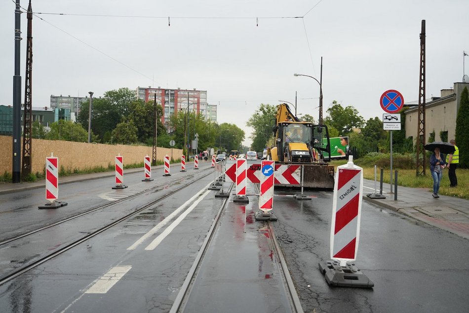 Łódź. Wakacyjne remonty dróg w Łodzi. Gdzie na mieście spotkamy drogowców?