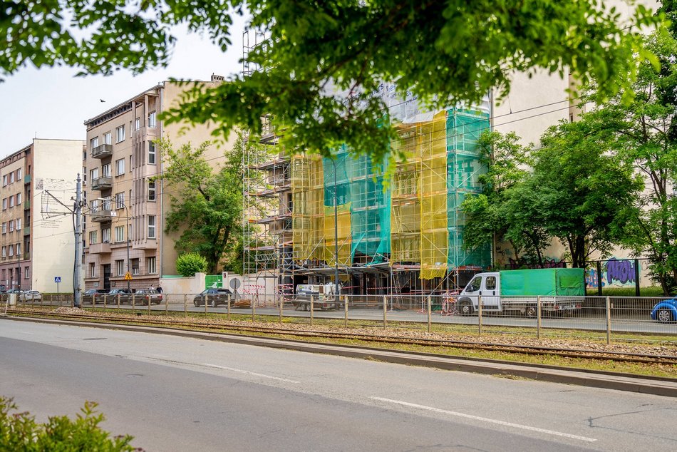 Łódź. Remont modernistycznej kamienicy przy Kościuszki