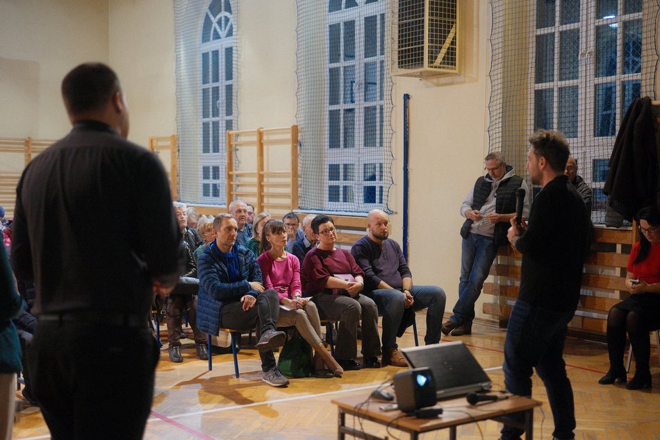 Spotkanie o remontach dróg na Rokiciu i Rudzie Pabianickiej. Łodzianie dopisali