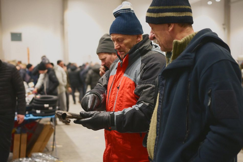 Łódź stolicą klasycznej motoryzacji. Trwa Moto Weteran Bazar