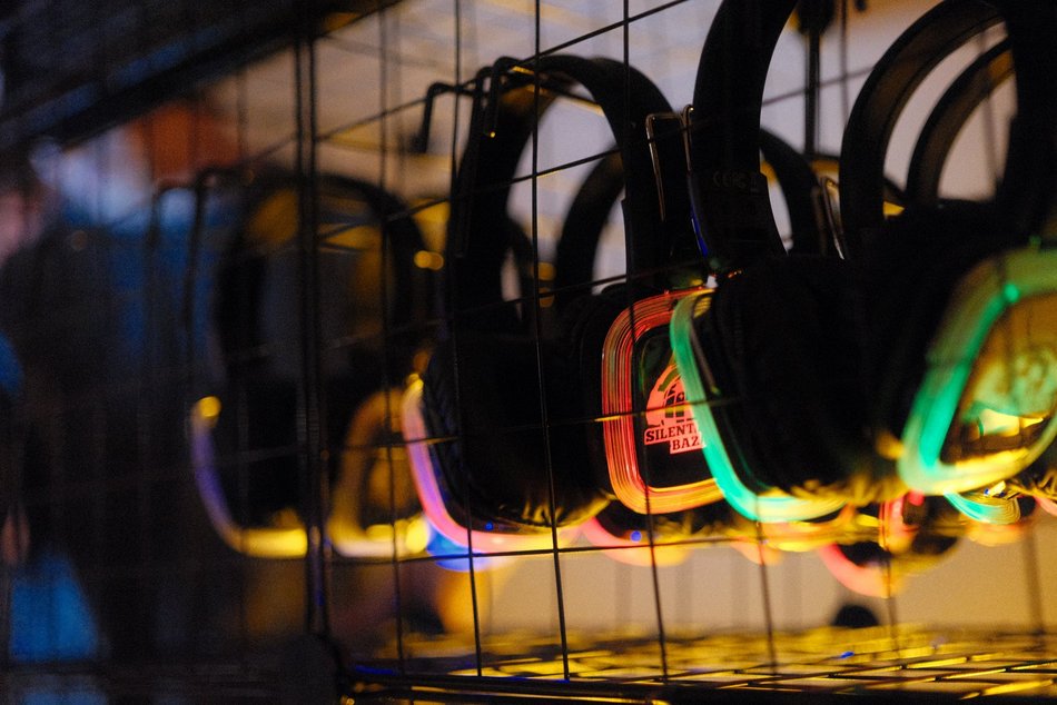 Łódź. Silent disco w Muzeum Miasta Łodzi. Wielkie świętowanie w Pałacu Poznańskich!