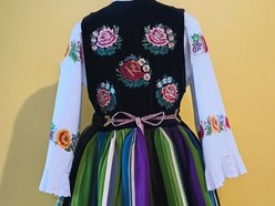 Student z Łodzi o pasji do haftowania. Piotr Pejski kocha tradycyjne rzemiosło!