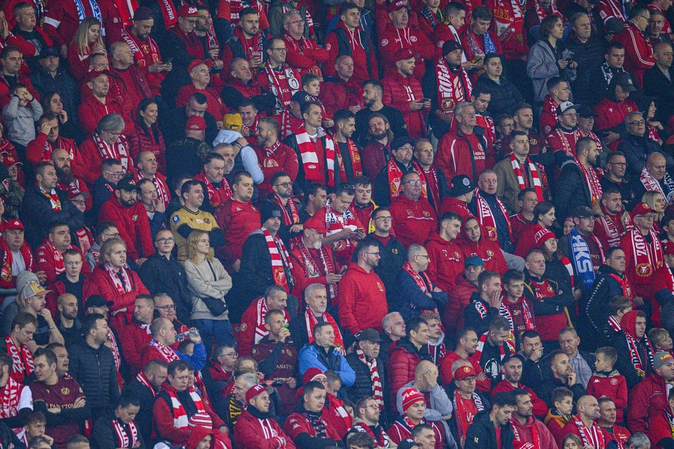 Kibice na meczu Widzewa Łódź z Górnikiem Zabrze