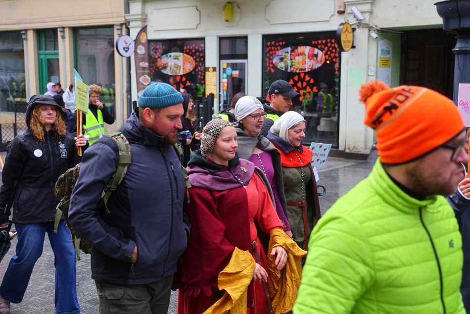 Parada kundelków w Łodzi 2025 przeszła ulicami. Skala słodyczy wysoka jak nigdy!