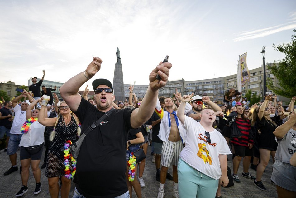 Łódź. Hołd dla DJ Hazela na Paradzie Wolności 2025 w Łodzi. Tak oddali go łodzianie!