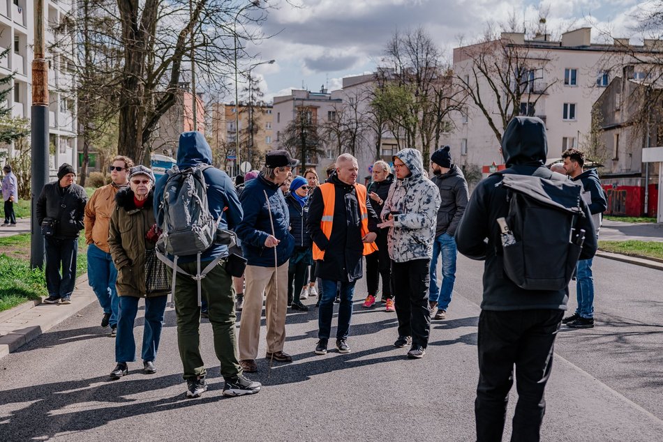Społeczny odbiór Boya-Żeleńskiego. Kilkadziesiąt osób na spotkaniu