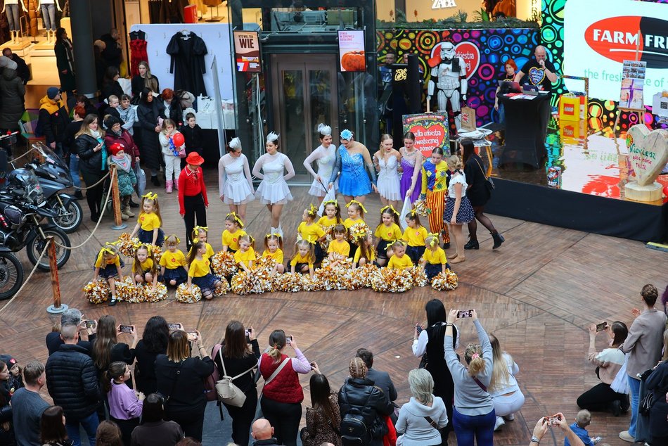 Łódź. Moc atrakcji w Manufakturze na WOŚP 2026 w Łodzi! Wikingowie, strażacy, pokazy i więcej