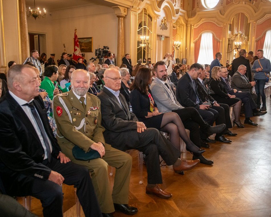 Łódź. Odznaki „Za Zasługi dla Miasta Łodzi”