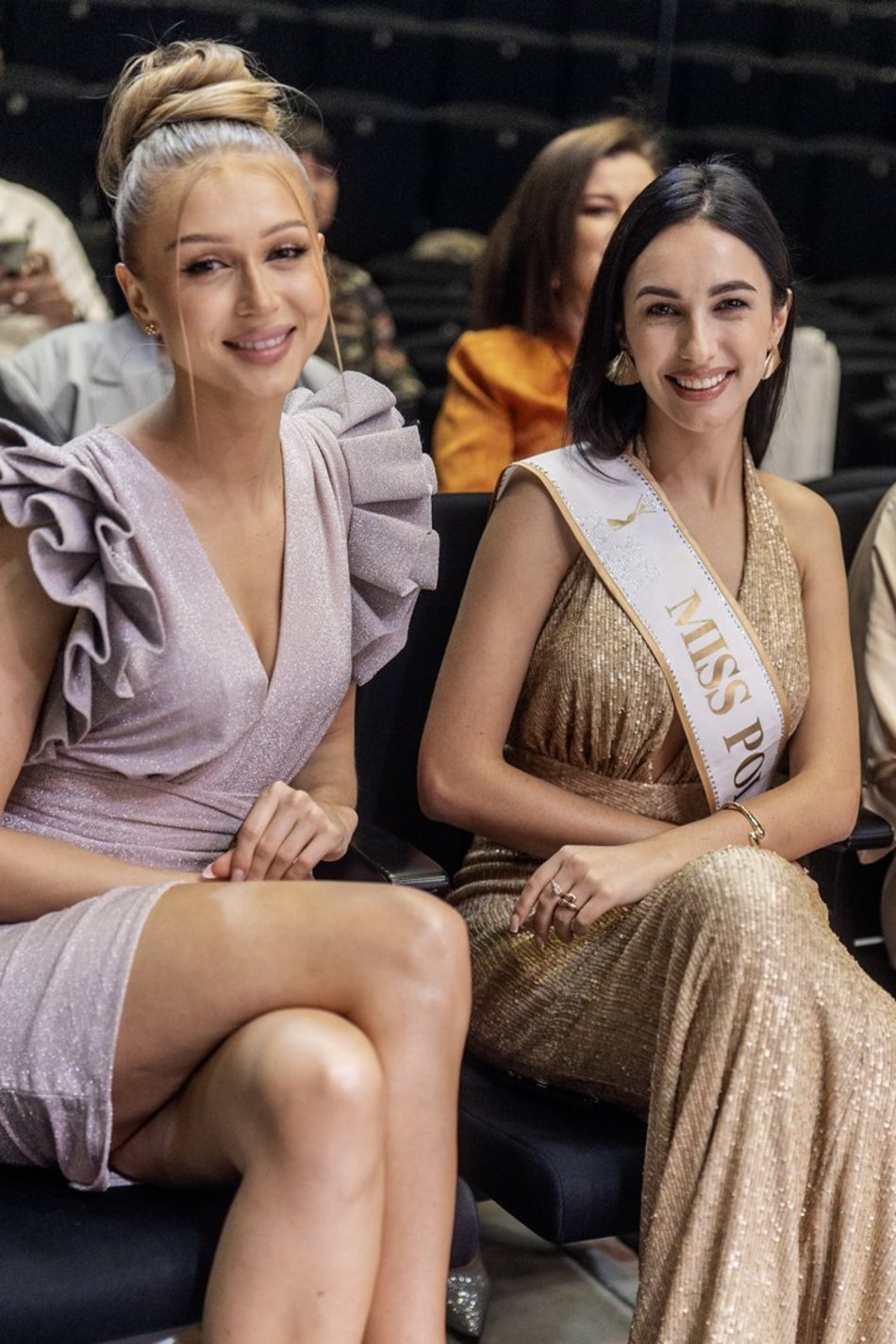 Przedstawienie finalistek Miss Polonia 2025 w Łodzi. Wzruszające pożegnanie Mai Klajdy