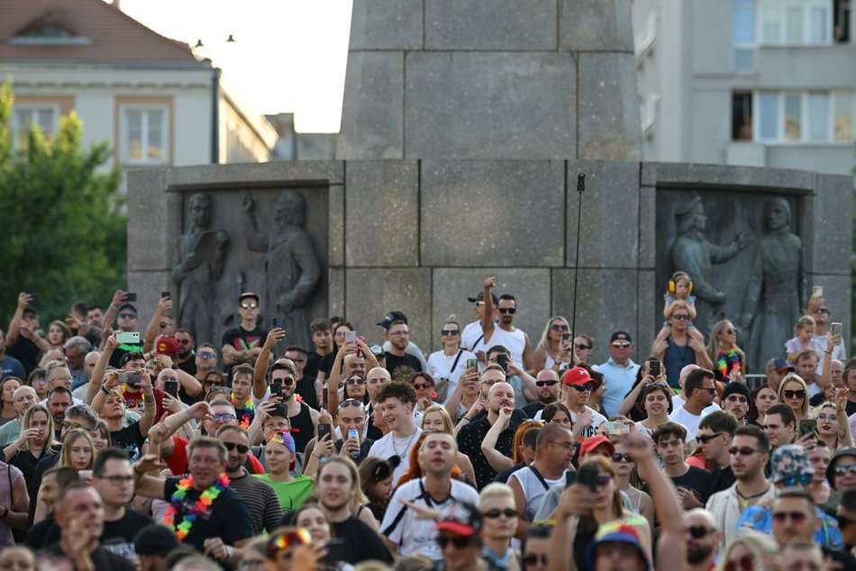 Łódź. Hołd dla DJ Hazela na Paradzie Wolności 2025 w Łodzi. Tak oddali go łodzianie!