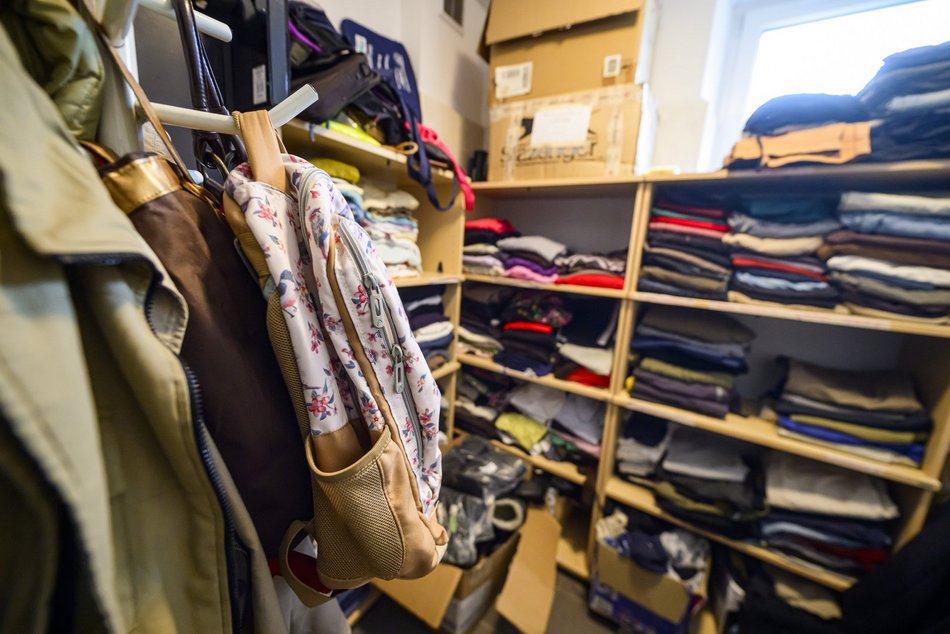 Ciepła odzież na zimę potrzebna od zaraz! Pomóż osobom w kryzysie bezdomności z Łodzi