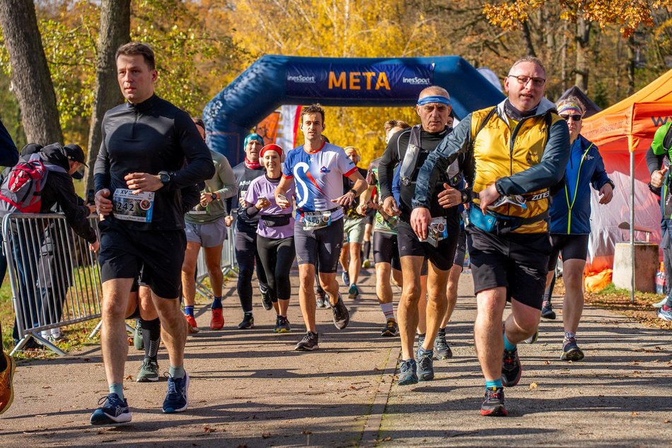 Łódź. Jesienny Festiwal Szakala w Łodzi. Brałeś/aś udział w biegu? Znajdź się na zdjęciach
