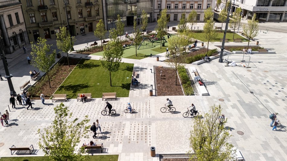 Zielony plac Wolności zachwyca łodzian