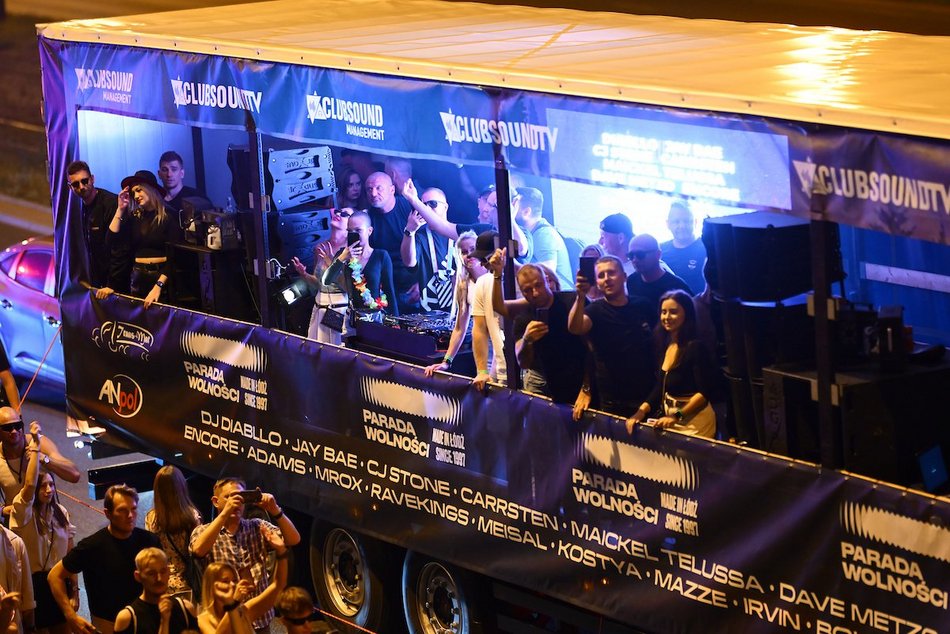 Łódź. Parada Wolności 2025 w Łodzi. Największy pochód w historii wystartował!