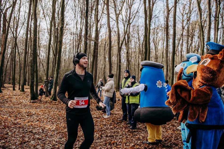Niebieski Bieg Niepodległości o Puchar Komendanta w Łodzi. Mundurowi uczcili niepodległość!