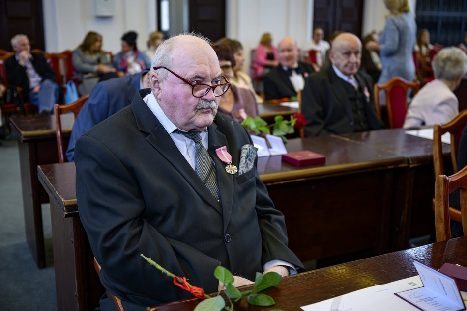 Łódź. Medale za długoletnie pożycie małżeńskie. To się nazywa wielka miłość!