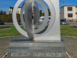 Geometryczny środek Polski - pomnik 