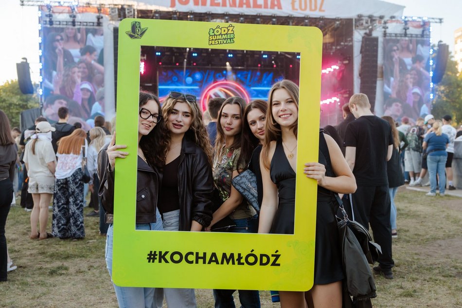 Łódź. Tłumy na Juwenaliach 2026 w Łodzi. Byłeś/aś pierwszego dnia? Znajdź się na zdjęciach!