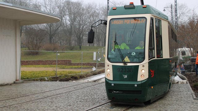 MPK Łódź testuje nowe torowisko. Remont krańcówki Północna w Łodzi na finiszu [ZDJĘCIA]