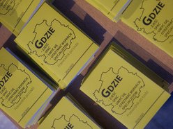 Łódź. Namiot Pełen Wsparcia w pasażu Schillera w Łodzi. Specjaliści pomogą potrzebującym