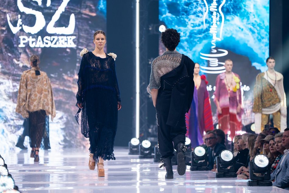 Łódź. Moda i pomaganie w klubie Wytwórnia w Łodzi. Zobacz zdjęcia z gali „poMocni w Modzie by Plesiak”