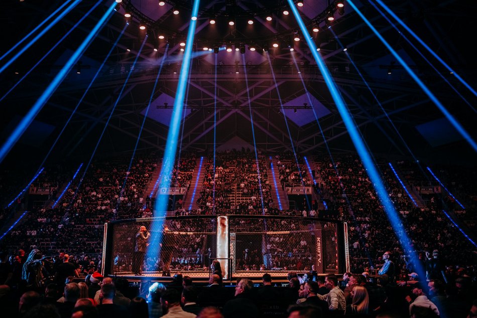 KSW w Atlas Arenie. Dwie emocjonujące walki mistrzowskie z zawodnikami z Łodzi