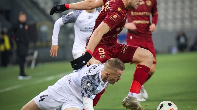 Puszcza Niepołomice - Widzew Łódź 2:0. Nieudane urodziny Czerwono-Biało-Czerwonych