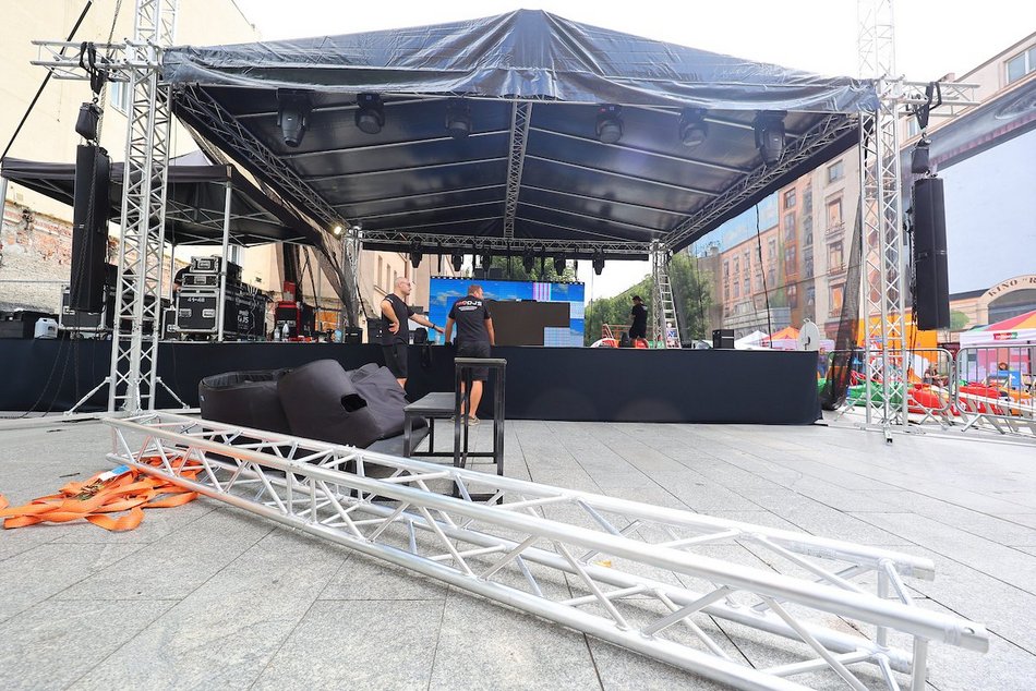 Przygotowania do 602. Urodzin Łodzi. Na Piotrkowskiej prace wre!