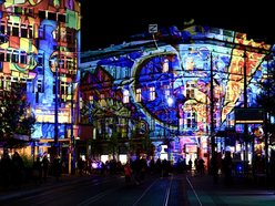 Wielkie słońce oświetla plac Wolności! Niezwykła atrakcja na Light Move Festival 2025 Łódź