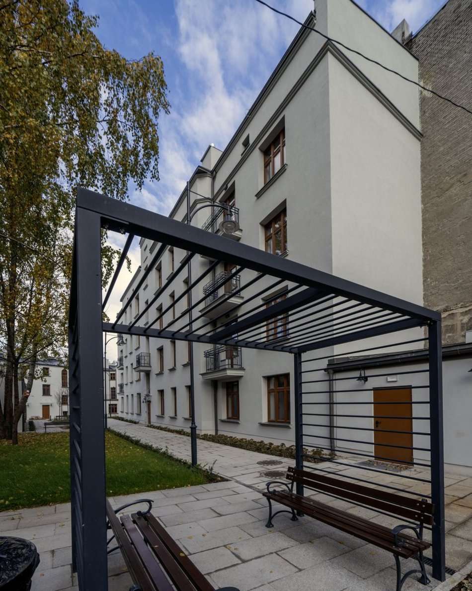 Kamienica przy ul. Legionów 44