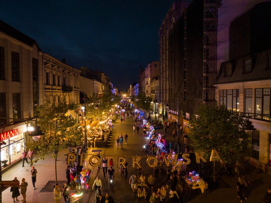festiwal światła w Łodzi z lotu ptaka