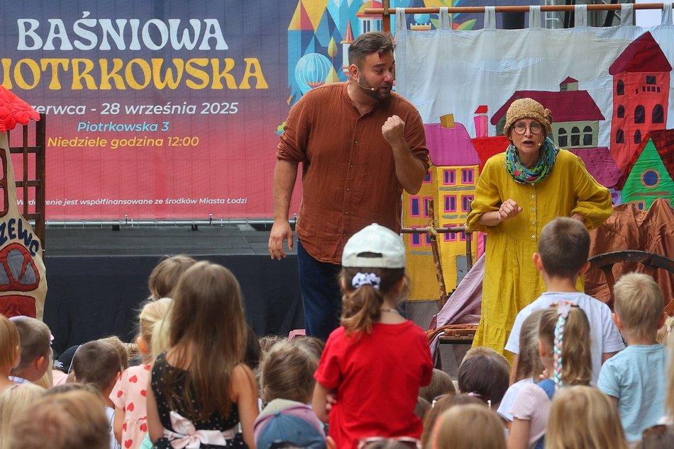 Łódź. Baśniowa Piotrkowska. Teatr Malutki wystąpił przed liczną publicznością!