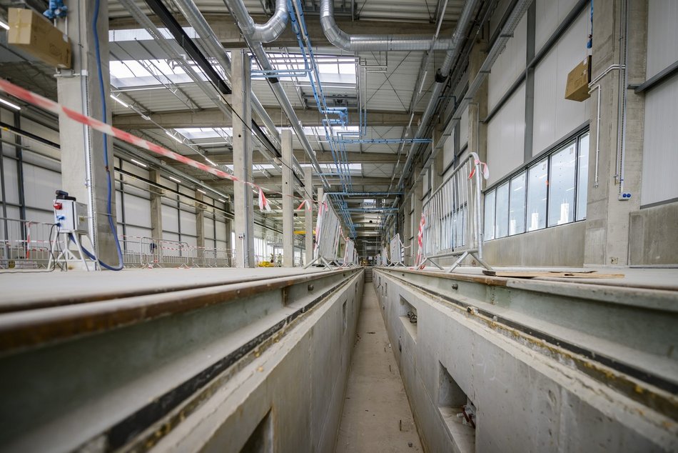 Zajezdnia Helenówek w Łodzi. Aż 1450 metrów nowego torowiska w Zakładzie Techniki