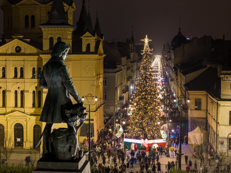 Choinka na placu Wolności w Łodzi