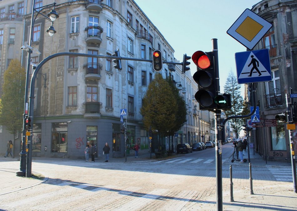 Łódź. Koniec remontu na skrzyżowaniu Wschodniej i Jaracza. Powrót autobusów MPK Łódź