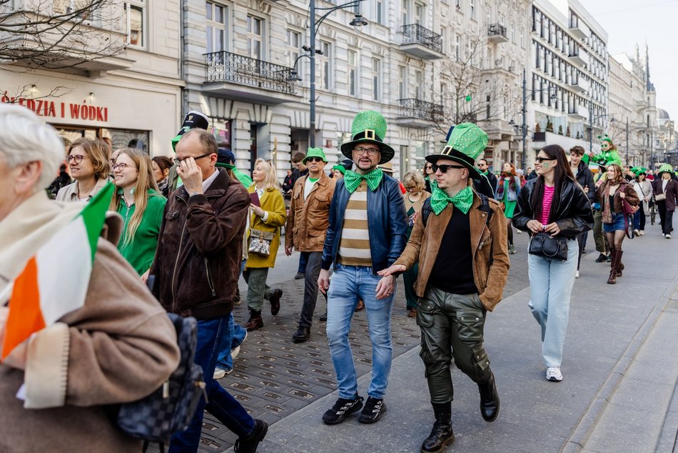 Zielona parada przeszła Piotrkowską! Tłumy świętują z okazji Dnia Świętego Patryka