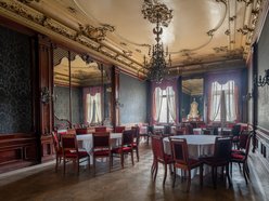 Łódź. Siódemki przy Piotrkowskiej do wynajęcia. Nowa restauracja w słynnej kamienicy? Niekoniecznie!