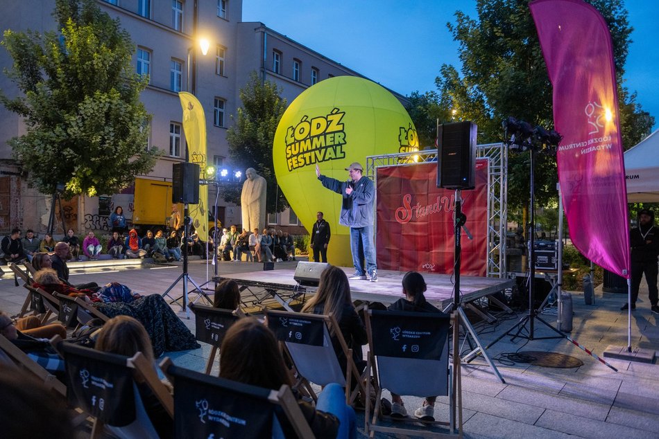 Łódź. Kolejny Stand-up Piotrkowska w Łodzi. Publiczność znowu dopisała!