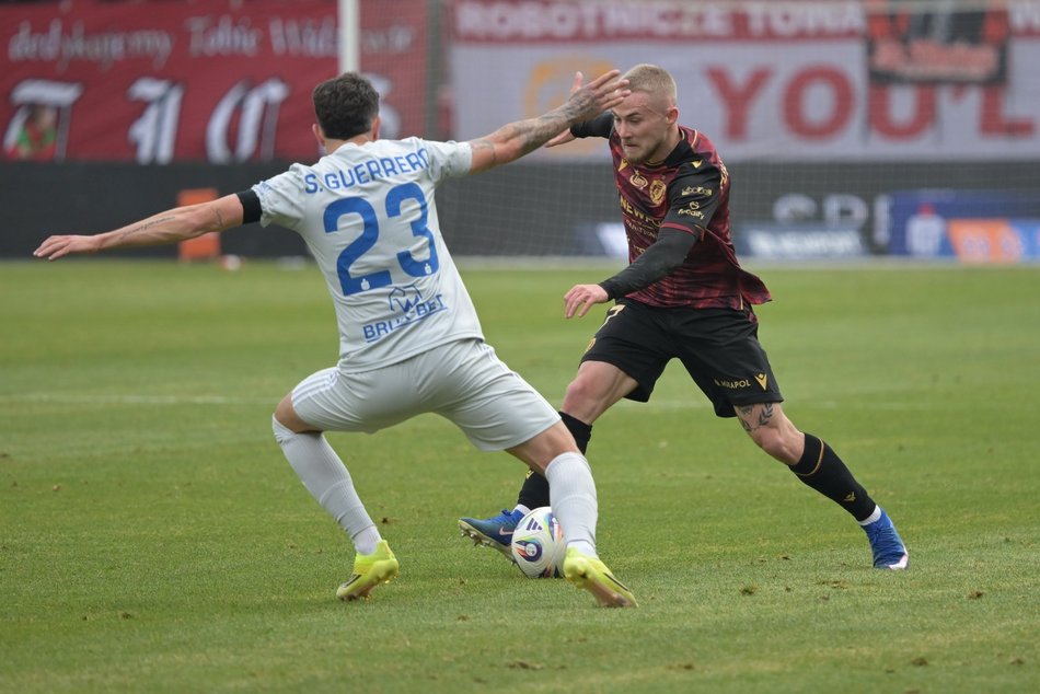 Łódź. Wygrana w samej końcówce! Widzew Łódź lepszy od Bruk-Bet Termalici Nieciecza!