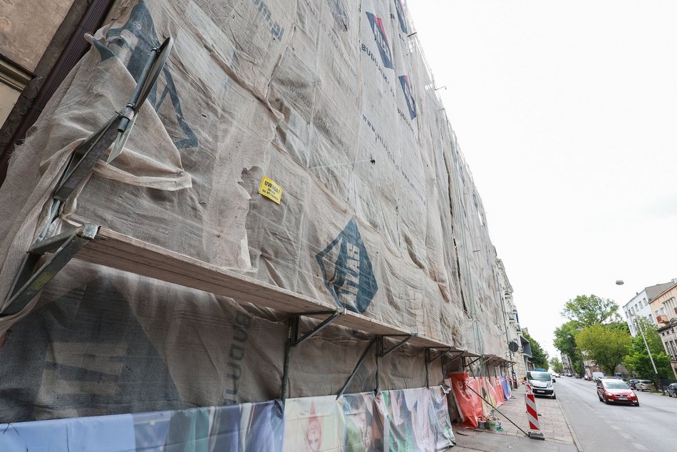 Łódź. Kamienica przy Żeromskiego w Łodzi odzyskuje blask. Aż 15 kolejnych w kolejce!