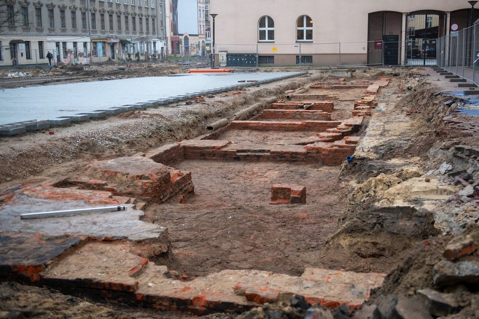 Remont pasażu Schillera