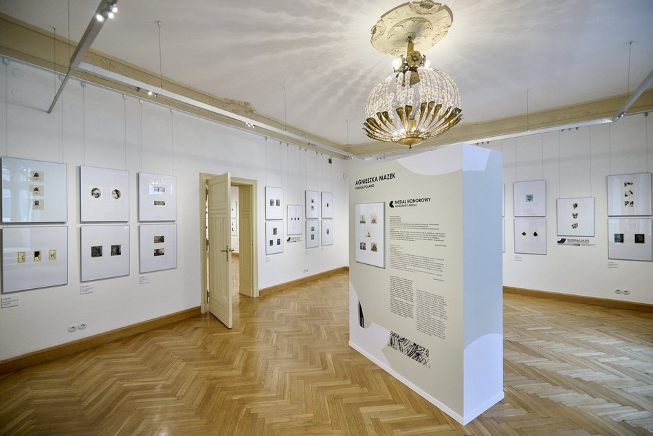 18. Międzynarodowe Triennale Małe Formy Grafiki w Łodzi. Wystawa otwarta!