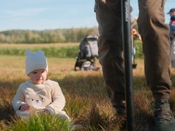 Las Młodej Łodzi powiększył się! Nowe dęby i lipy na pamiątkę narodzin dziecka