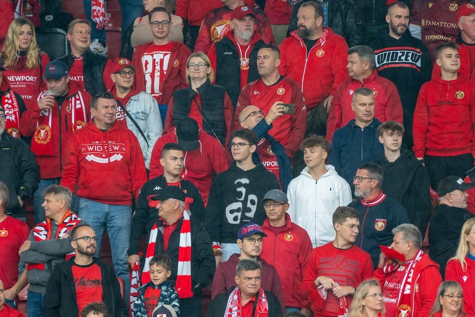 Łódź. Kibice na meczu Widzewa Łódź z Arką Gdynia. Byłeś/aś? Znajdź się w galerii!