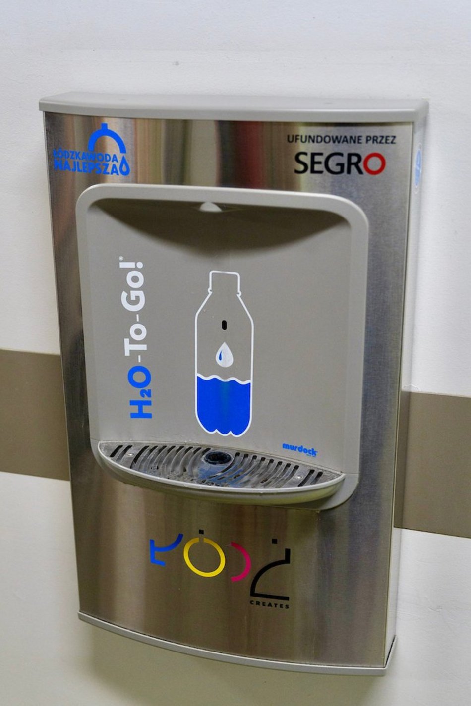 Zdroje z wodą w kolejnych szkołach w Łodzi! To prawdziwa nauka ekologii