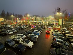 Wybierasz się do Manufaktury w Łodzi? Przygotuj się na szukanie parkingu