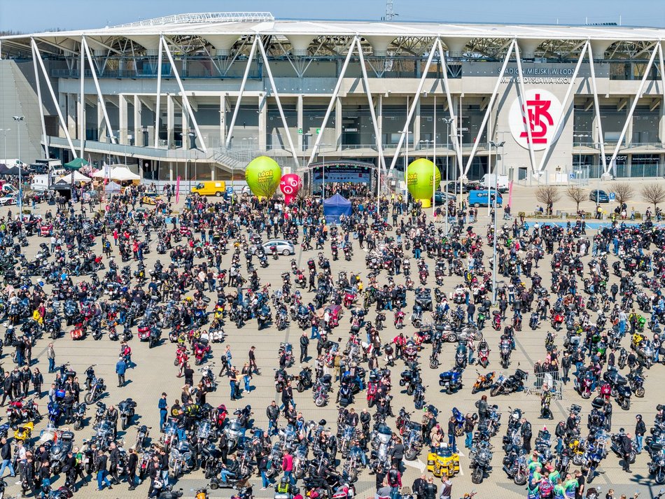 Parada motocyklistów przejechała ulicami Łodzi. Sezon rozpoczęty! Byłeś?
