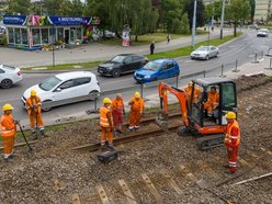 Remonty torowisk na rondzie Lotników Lwowskich i Żabieńcu