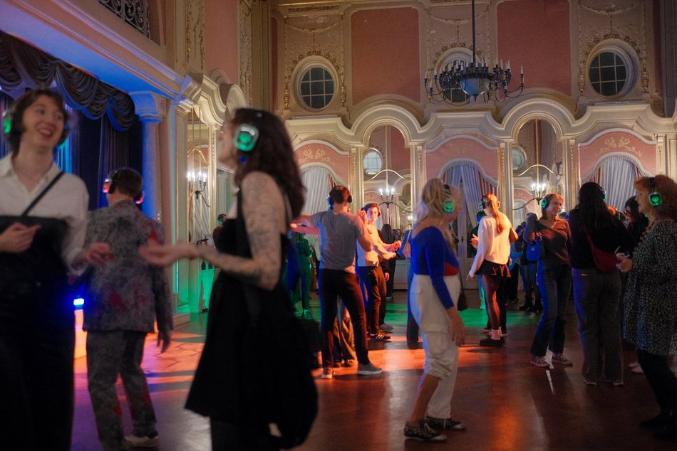 Łódź. Silent disco w Muzeum Miasta Łodzi. Wielkie świętowanie w Pałacu Poznańskich!