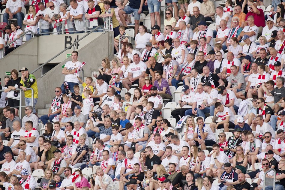 Kibice na meczu ŁKS Łódź ze Stalą Mielec